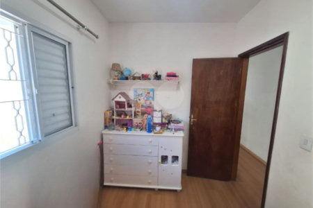 Sobrado à venda com 3 quartos, sendo 1 suíte, em Vila Campanela, São Paulo, SP