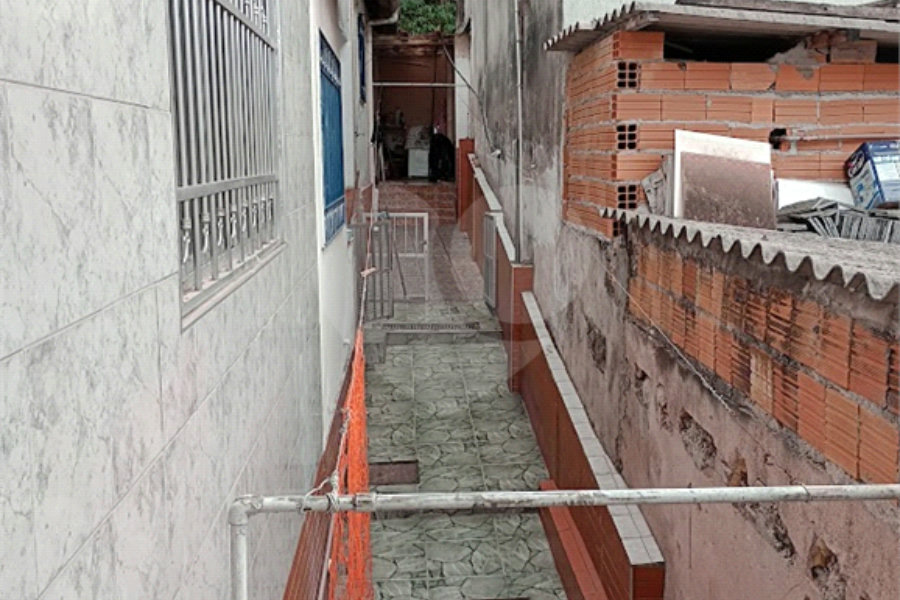 Sobrado à venda com 2 quartos em Horto, São Paulo, SP