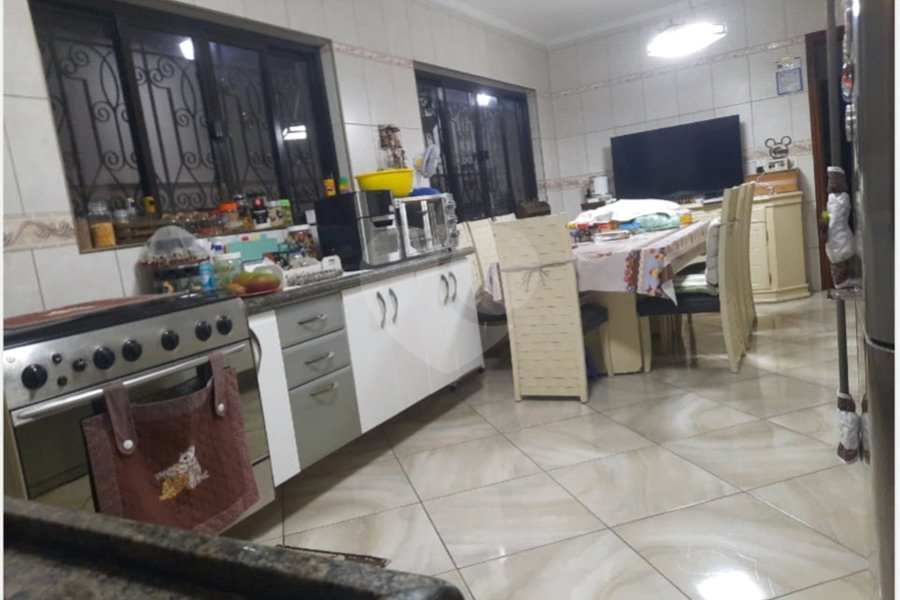 Sobrado à venda ou para alugar com 3 quartos, sendo 1 suíte, em Água Fria, São Paulo, SP