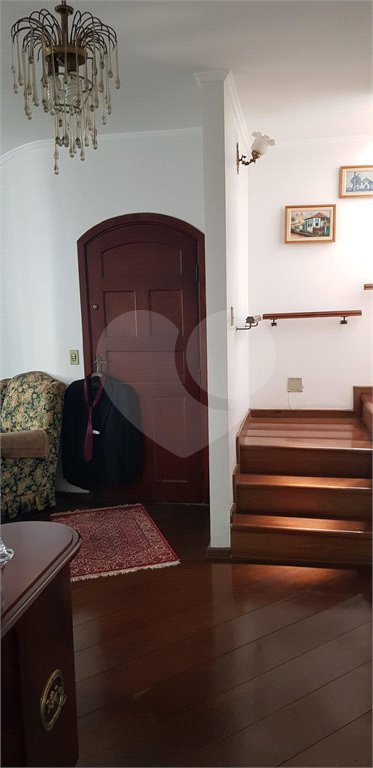 Sobrado à venda com 3 quartos, sendo 2 suítes, em Vila Gustavo, São Paulo, SP