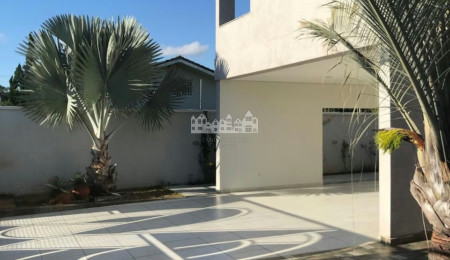 Casa à venda com 5 quartos, sendo 3 suítes,  em Loteamento Jardim Morumbi, Atibaia, SP