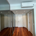Casa à venda com 4 quartos, sendo 2 suítes, no condomínio Floradas da Serra, São Paulo - SP
