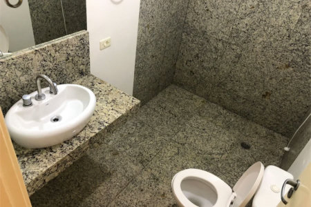 Casa Térrea à venda com 4 quartos, sendo 2 suítes,  em Jardim das Bandeiras, São Paulo, SP