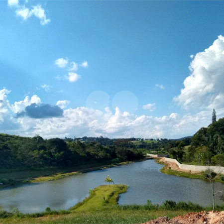 Terreno à venda em Laranja Azeda, Atibaia, SP