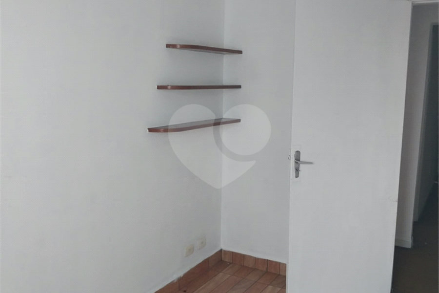 Casa à venda com 3 quartos em Cangaíba, São Paulo, SP