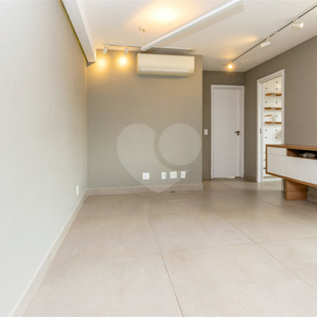 Apartamento à venda com 2 quartos, sendo 1 suíte, em Chácara Flora, São Paulo, SP