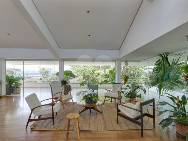 Casa à venda com 3 quartos, sendo 1 suíte,  em Guarapiranga, São Paulo, SP