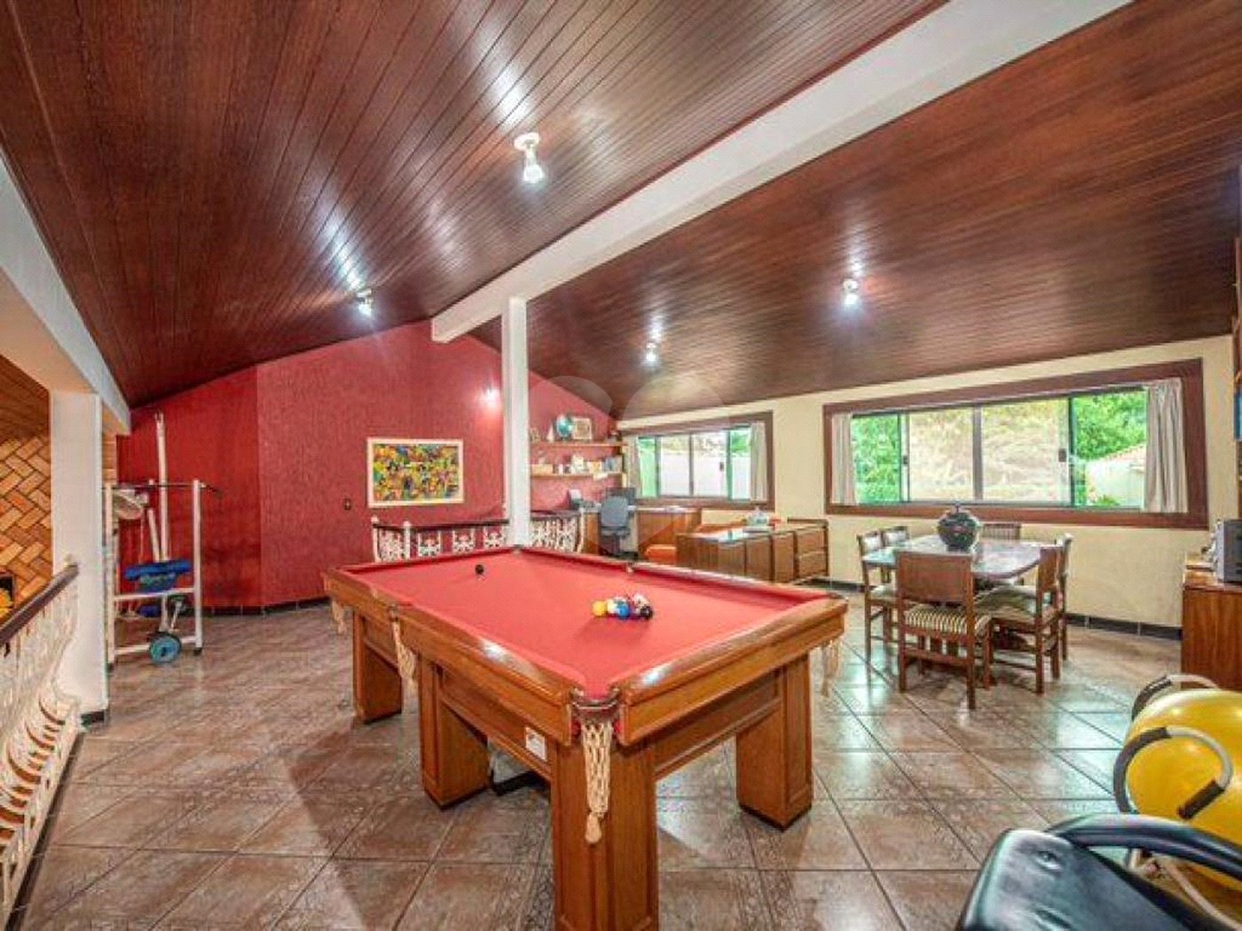 Casa à venda com 3 suítes no condomínio Aldeia da Serrinha, Sorocaba - SP