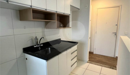 Apartamento à venda com 3 quartos, sendo 1 suíte,  em Parque Reboucas, São Paulo, SP
