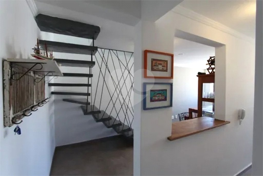 Apartamento à venda com 3 quartos, sendo 1 suíte, em Conjunto Residencial Trinta e Um de Março, São José dos Campos, SP