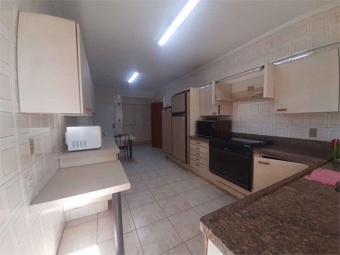 Apartamento Residencial à venda, Gonzaga, Santos - AP1762.