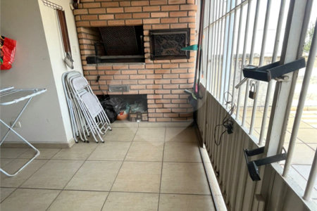 Casa Térrea à venda com 5 quartos, sendo 2 suítes, em Tucuruvi, São Paulo, SP
