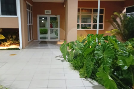 Apartamento à venda com 3 quartos, sendo 2 suítes,  em Loteamento Mogilar, Mogi das Cruzes, SP