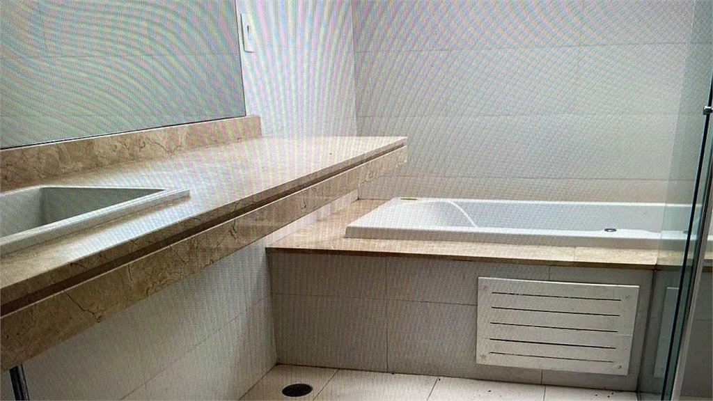 Casa à venda com 4 suítes no condomínio Escape Condominium, São Paulo - SP