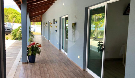 Chácara à venda com 3 quartos, sendo 1 suíte,  no Centro, Araçoiaba da Serra, SP