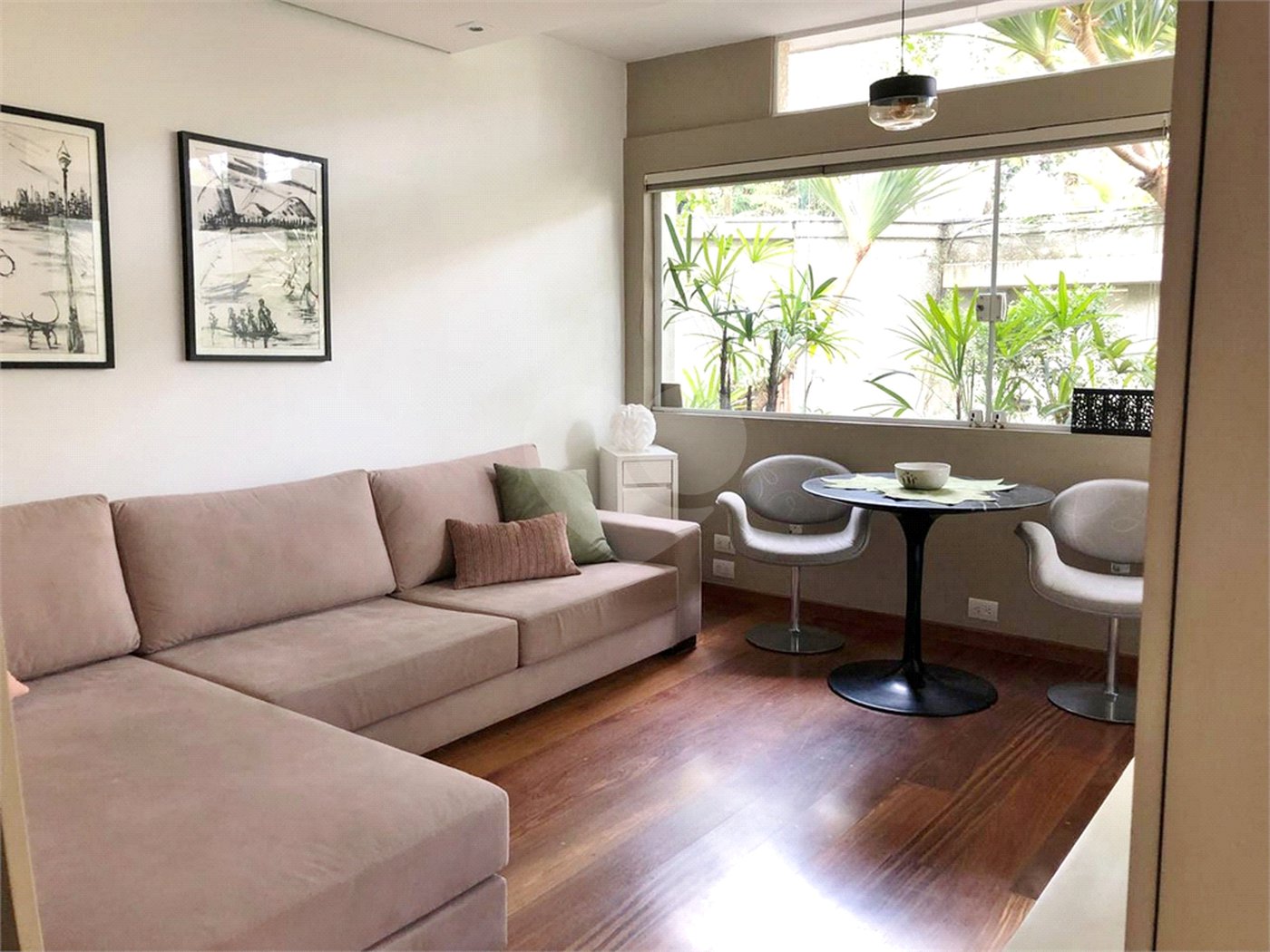 Sobrado à venda com 4 quartos, sendo 1 suíte, em Jardim Novo Mundo, São Paulo, SP