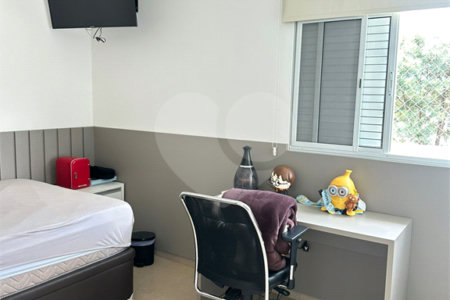 Sobrado à venda com 4 quartos, sendo 3 suítes, em Jardim Residencial Maggiore, Araraquara, SP