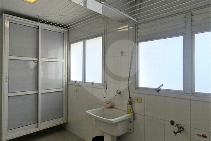 Apartamento à venda com 4 quartos, sendo 3 suítes, em Santana, São Paulo, SP