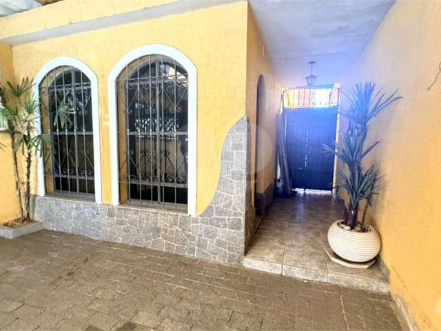 Casa à venda com 3 quartos, sendo 1 suíte,  em Tremembé, São Paulo, SP