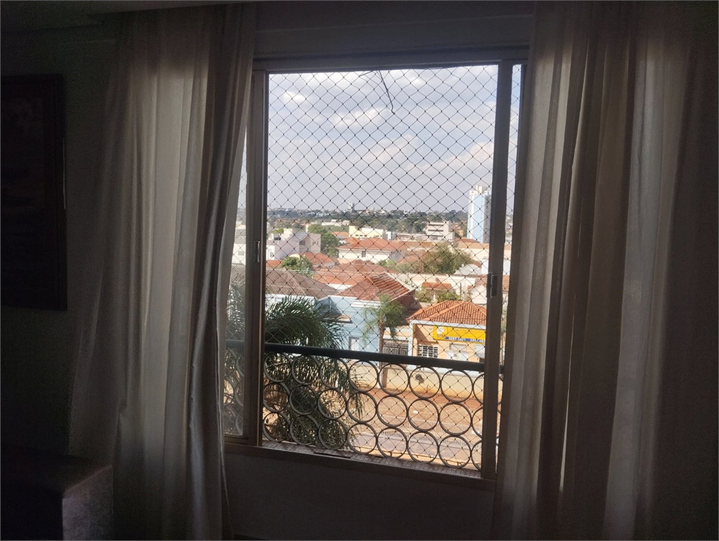 Apartamento à venda com 3 quartos, sendo 1 suíte, no Centro, Araraquara, SP