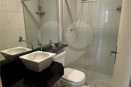 Apartamento à venda com 3 quartos, sendo 1 suíte,  em Socorro, Mogi das Cruzes, SP