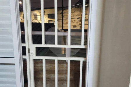 Casa à venda com 3 quartos, sendo 1 suíte, em Jardim Popular, São Paulo, SP