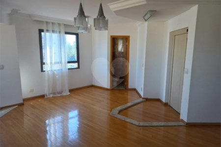 Apartamento à venda com 3 quartos, sendo 2 suítes, em Água Fria, São Paulo, SP