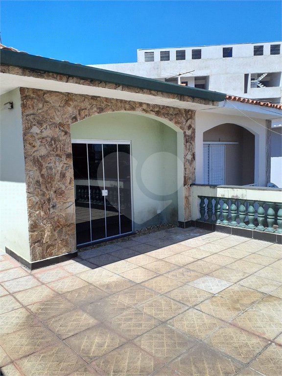 Sobrado à venda com 3 quartos em Parque Suzano, Suzano, SP