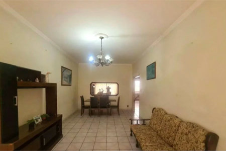Casa à venda com 4 quartos, sendo 1 suíte, em Jardim Trussardi, São Paulo, SP