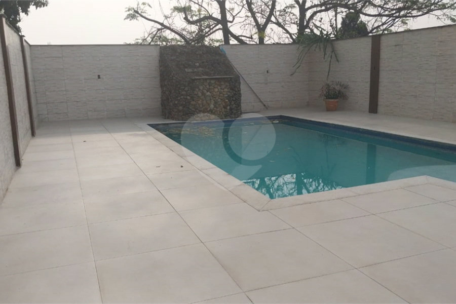 Casa à venda com 3 suítes em Vila Guilherme, São Paulo, SP