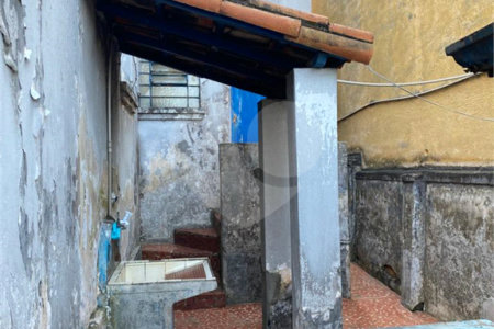 Casa à venda com 3 quartos, sendo 1 suíte, em Indianópolis, São Paulo, SP