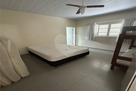 Sítio à venda com 5 quartos, sendo 2 suítes,  em Marmeleiro, São Roque, SP