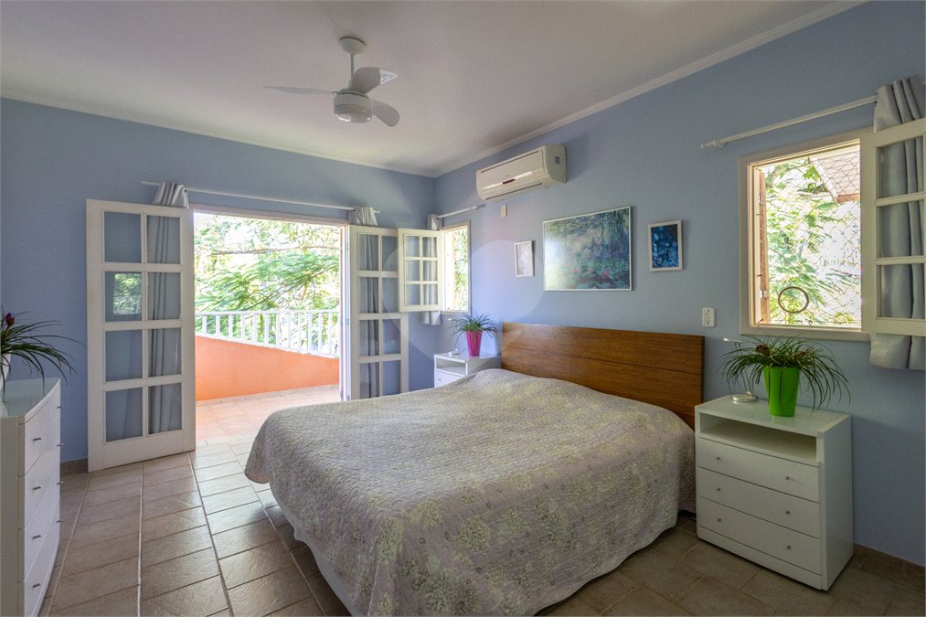 Casa à venda com 6 quartos, sendo 4 suítes, em Barequeçaba, São Sebastião, SP