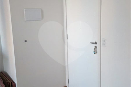 Apartamento à venda com 2 quartos em Jardim Monte Alegre, Taboão da Serra, SP