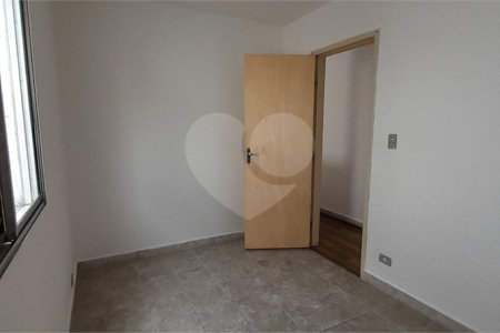 Casa à venda com 3 quartos, sendo 1 suíte, em Santo Amaro, São Paulo, SP