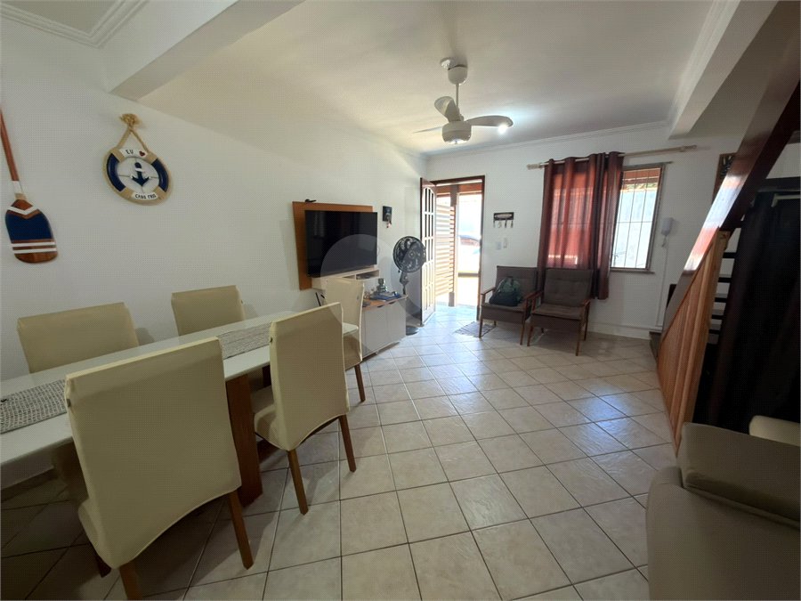 Casa em condomínio à venda com 2 suítes em Palmeiras, Cabo Frio, RJ