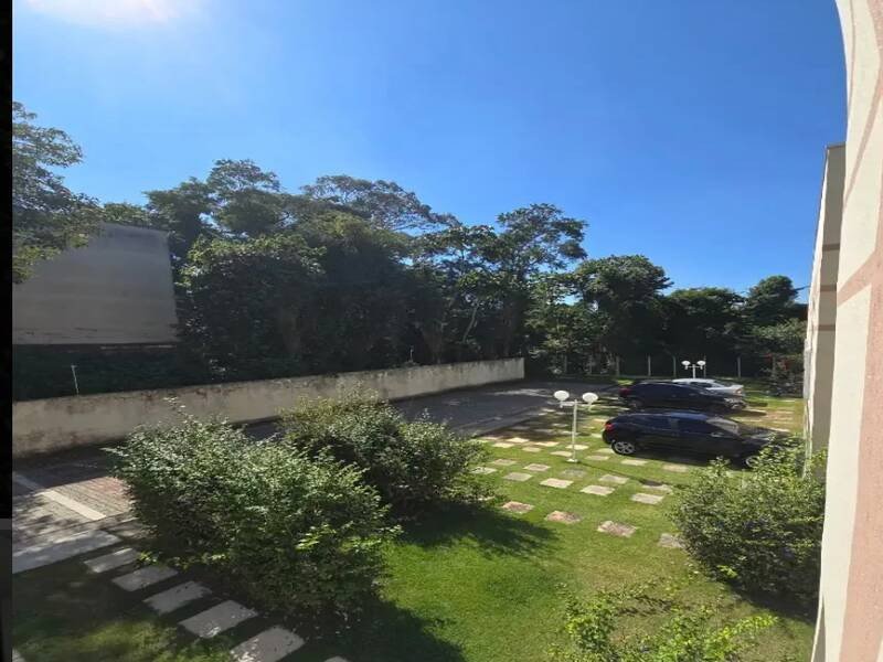 Sobrado à venda com 2 quartos no condomínio Ville de Vie 2, Cotia - SP