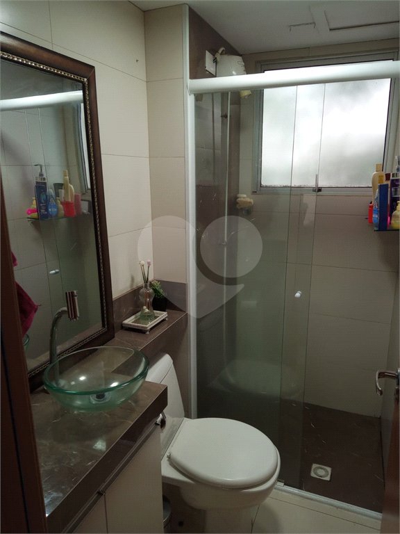 Apartamento no Condomínio Mont Everest.