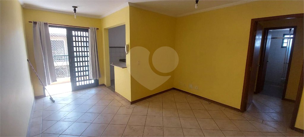 Apartamento no Condomínio Joan Miro .