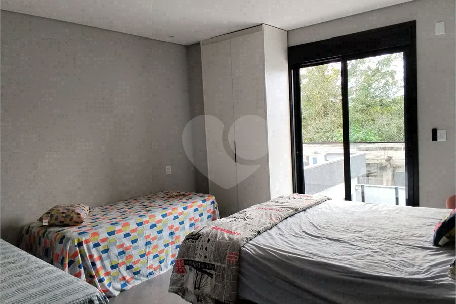 Casa à venda com 4 suítes em São Lourenço, Bertioga, SP