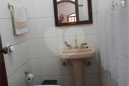 Sobrado à venda com 3 quartos, sendo 1 suíte, em Jardim Flórida, São Roque, SP