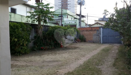 Terreno à venda em Parada Inglesa, São Paulo, SP