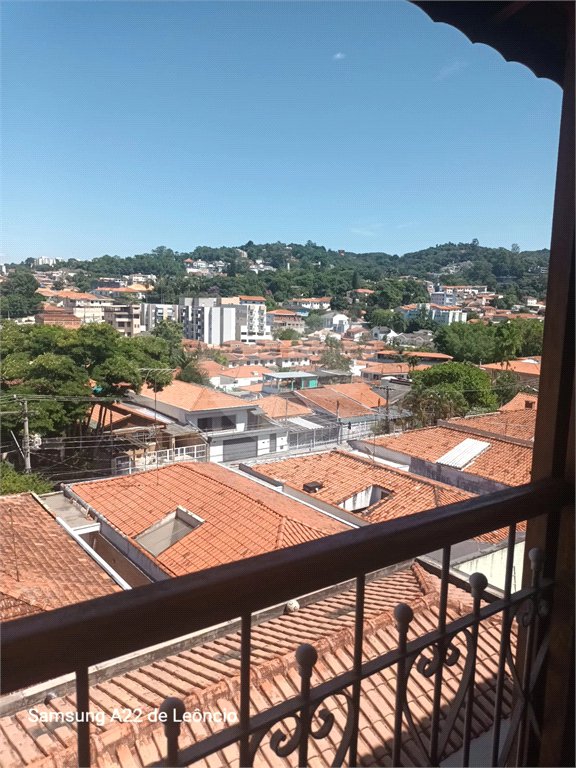 Sobrado à venda com 4 quartos, sendo 1 suíte, em Tremembé, São Paulo, SP