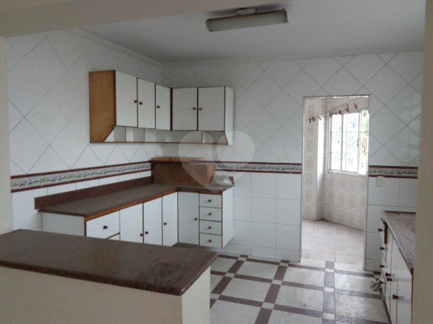 Casa à venda com 3 suítes no condomínio Dracena, São Paulo - SP
