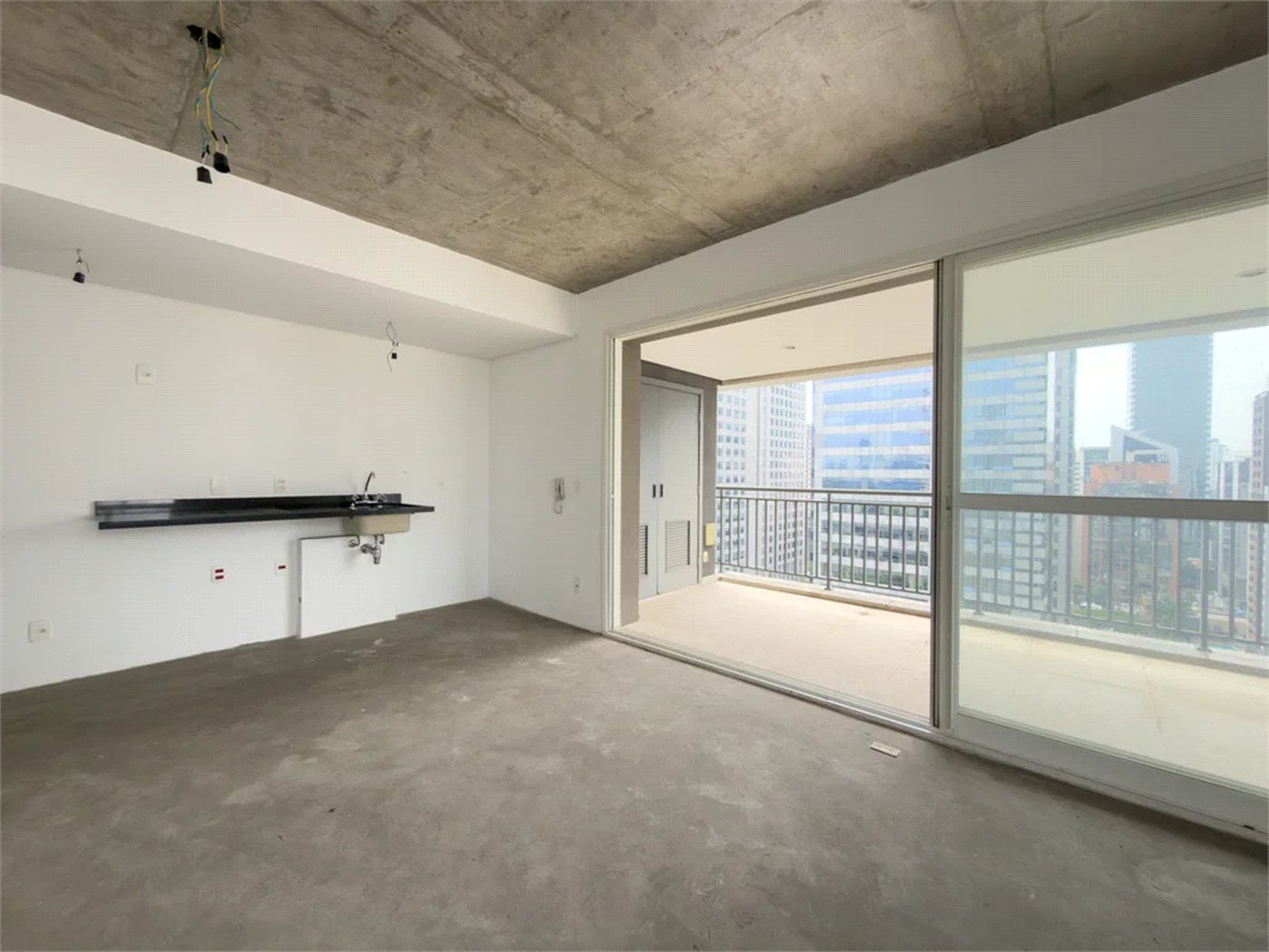 Apartamento à venda com 1 suíte em Cidade Monções, São Paulo, SP