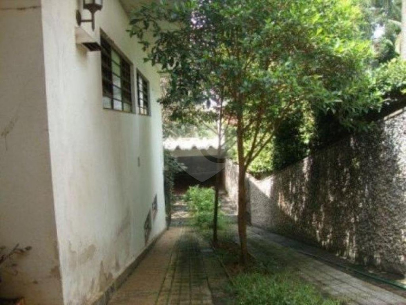 Casa Térrea à venda com 4 quartos, sendo 1 suíte, em Jardim Floresta, São Paulo, SP