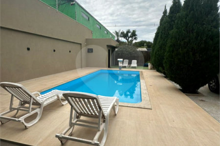 Casa à venda com 6 suítes em Pedro Juan Caballero, Amambay
