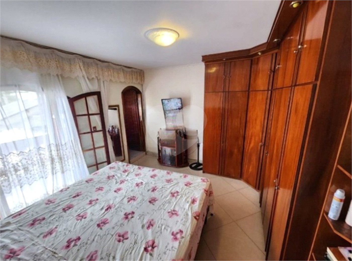 Casa à venda com 3 quartos, sendo 1 suíte, em Jardim Eusonia, Guarulhos, SP