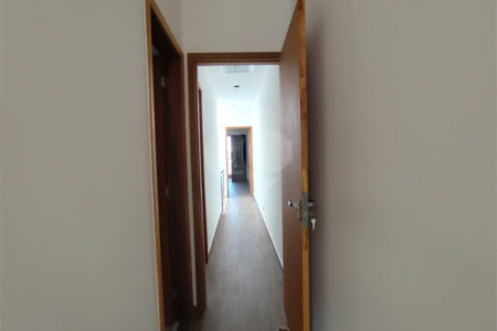 Sobrado à venda com 3 quartos, sendo 1 suíte, em Santa Teresinha, São Paulo, SP