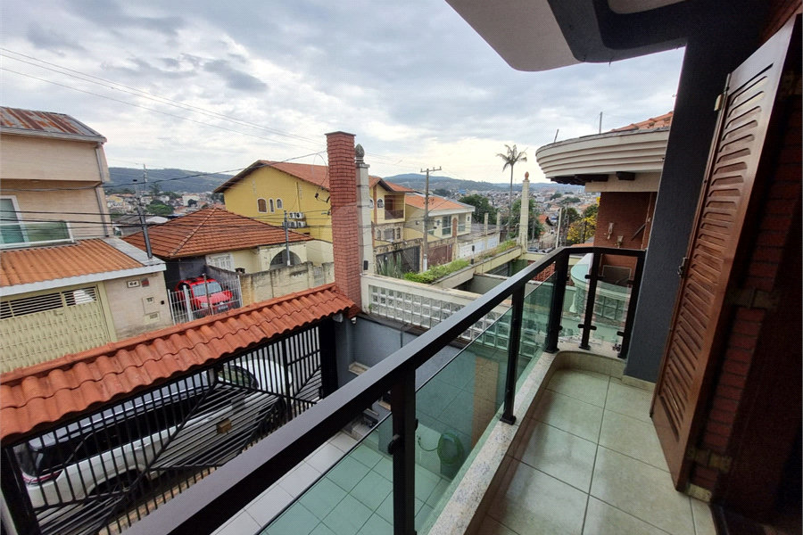 Sobrado à venda com 4 quartos, sendo 2 suítes, em Vila Barreto, São Paulo, SP